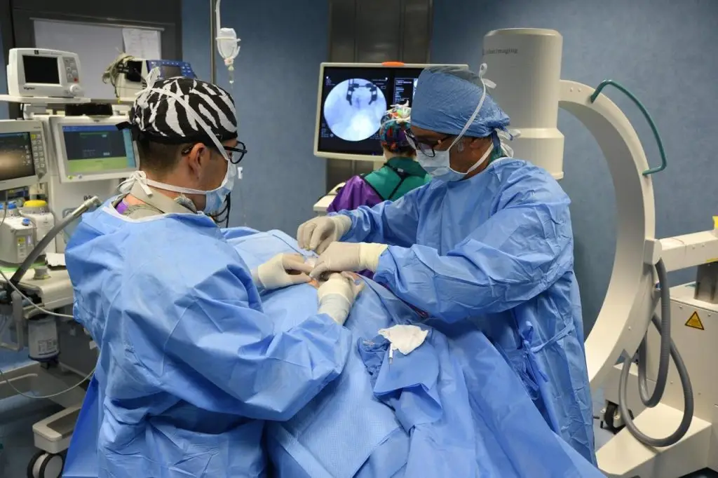 Esempi di procedure mininvasive per il mal di schiena